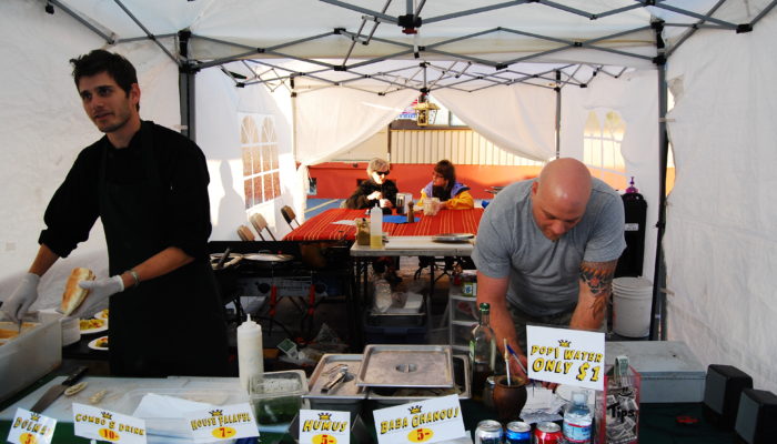 fs-farmer-market-life shimi and ido at farmers market